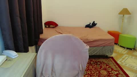 Snapshot of sophie_fantasy_hot chatting on May 2026 05:32:02 PM Sophie Fantasys online show from May 2026 05:32:02 PM