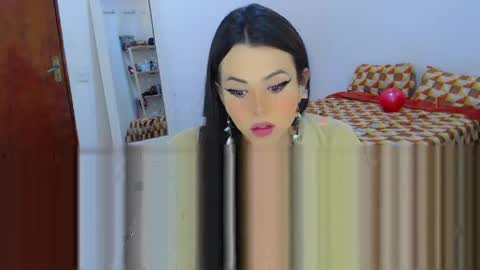 Snapshot of sophie_fantasy_hot chatting on May 2026 07:31:01 PM Sophie Fantasys online show from May 2026 07:31:01 PM