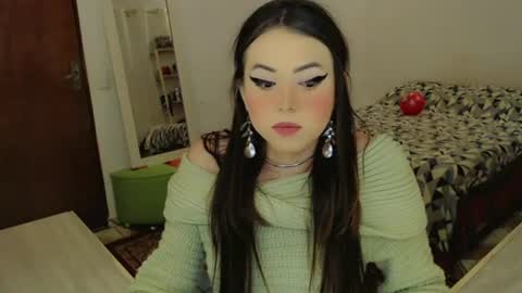 Snapshot of sophie_fantasy_hot chatting on June 2026 04:20:01 AM Sophie Fantasys online show from June 2026 04:20:01 AM