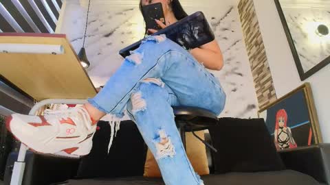 Sophie online show from March 2026 01:28:01 PM