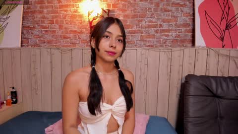 Snapshot of sophiebenson_ chatting on December 2024 12:15:01 PM Sophie online show from December 2024 12:15:01 PM