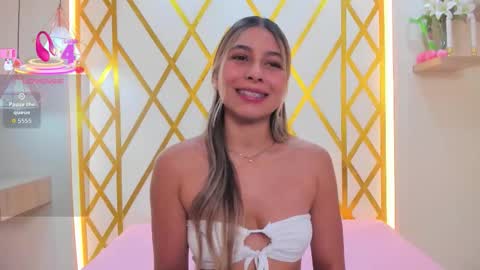 Snapshot of sophiebenson_ chatting on March 2026 12:21:02 PM Sophie online show from March 2026 12:21:02 PM