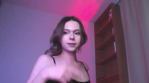 sophiediamond_x online show from December 2025 07:33:02 PM