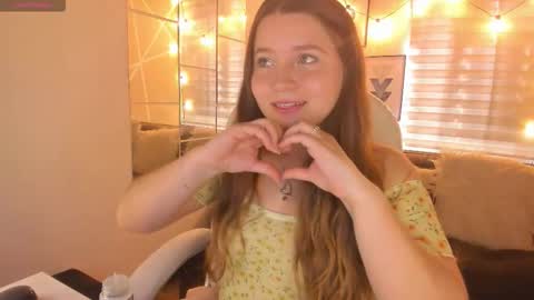 Sophie  online show from February 2026 02:17:02 PM