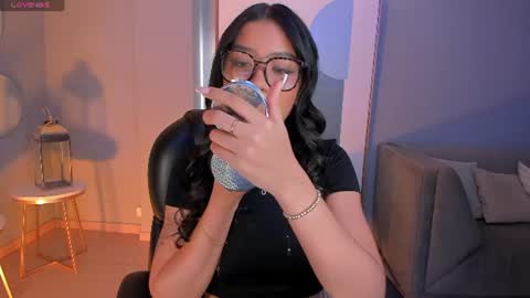 Snapshot of sophiehouston_ chatting on June 2026 02:42:01 AM Sophie Houston online show from June 2026 02:42:01 AM