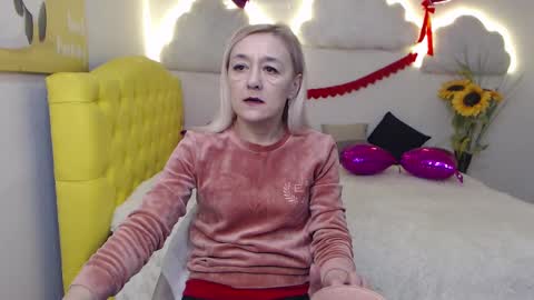 sophiekittyy online show from March 2025 07:23:02 AM