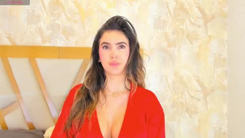 Sophie online show from January 2025 03:53:02 PM