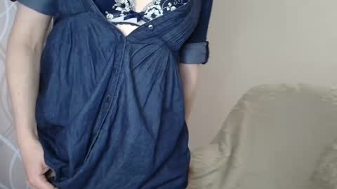 Snapshot of sophiemisss chatting on October 2025 09:29:01 AM Sophiemisss online show from October 2025 09:29:01 AM