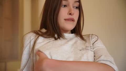 Sophie  Next stream  3 online show from January 2026 07:14:01 AM