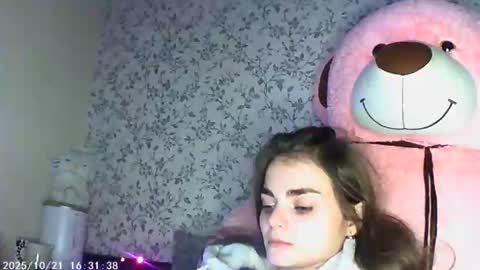 Sophie and my bestie Mandy    online show from October 2025 06:19:01 PM