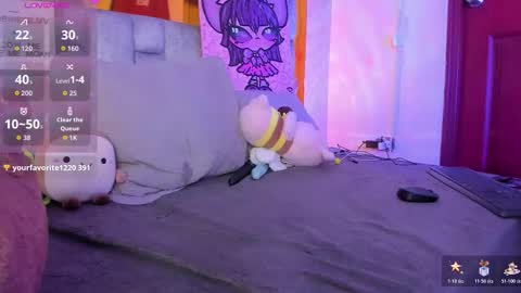   Sophie  online show from December 2025 06:52:01 AM