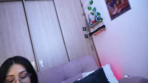 Sophiie online show from April 2026 12:14:02 AM