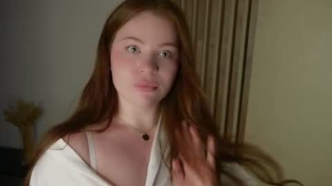 Snapshot of sophishy chatting on July 2026 05:13:02 AM im Sophie dont judge harshly this is my 1st day here 3 online show from July 2026 05:13:02 AM