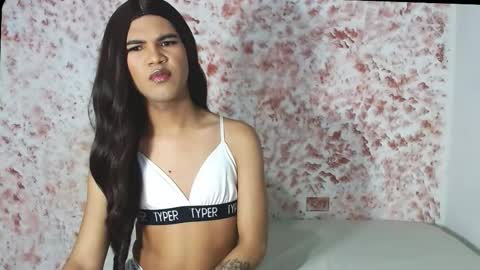 sophy online show from December 2025 02:38:01 AM