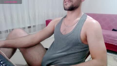 luis online show from October 2025 09:33:01 PM