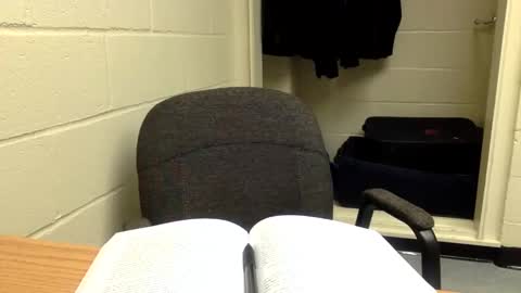 Daniel online show from September 2025 02:57:01 AM