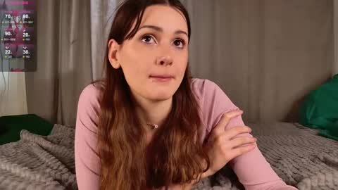 Snapshot of soshyemmyyy chatting on November 2025 11:10:02 AM Emmy online show from November 2025 11:10:02 AM