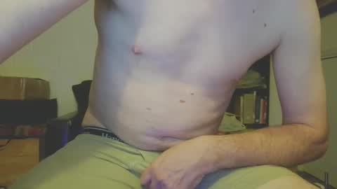 Snapshot of southernblueyes chatting on April 2026 12:38:01 AM Southernblueyes online show from April 2026 12:38:01 AM