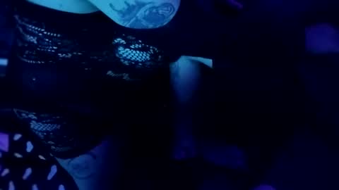 southernmomm87 online show from October 2025 08:15:02 AM