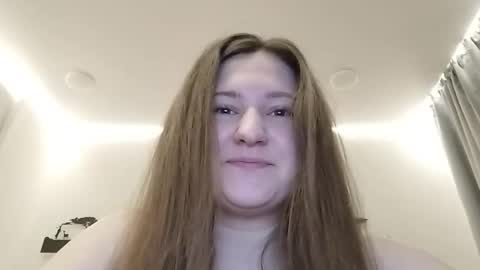 Snapshot of sovagloomy chatting on November 2025 08:33:02 PM sovagloomy online show from November 2025 08:33:02 PM