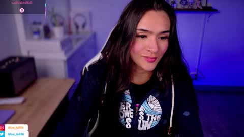 Luisa    online show from September 2025 02:46:02 AM