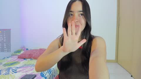 Instagram Soyamandaa  1 online show from February 2025 10:10:02 PM