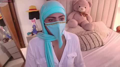 Adeline independent model online show from March 2026 07:25:01 PM