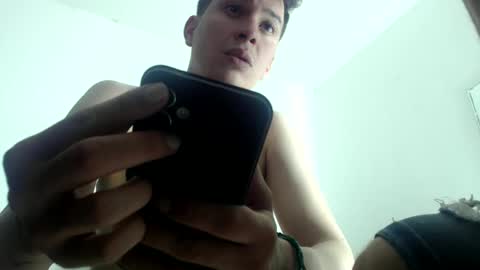 soymanuel777 online show from April 2026 11:43:02 PM