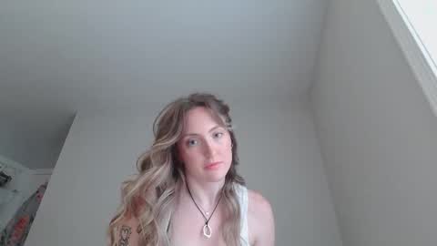 Snapshot of sp8cebunni99 chatting on September 2025 07:15:02 PM Margo online show from September 2025 07:15:02 PM