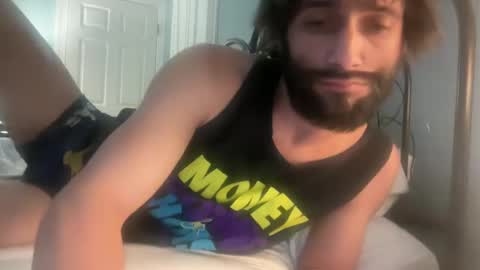 Snapshot of spacecase843 chatting on January 2025 02:37:02 AM TrndSettrz online show from January 2025 02:37:02 AM