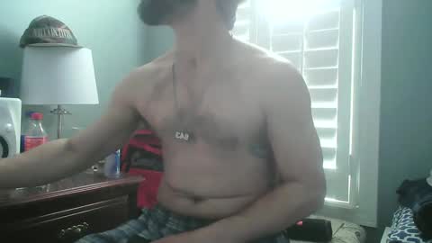 Snapshot of spacecase843 chatting on March 2025 05:07:02 PM TrndSettrz online show from March 2025 05:07:02 PM