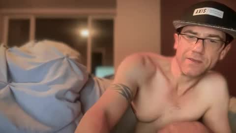 Dad online show from December 2024 04:22:02 AM