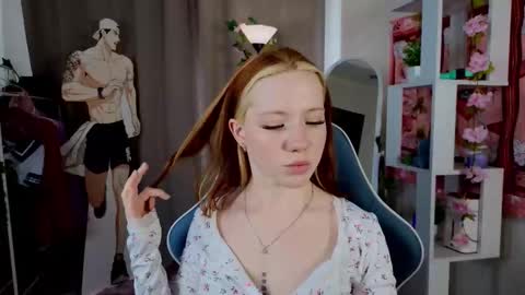 Snapshot of sparky_fox chatting on March 2026 05:44:01 AM Nika online show from March 2026 05:44:01 AM