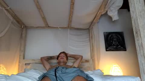 Snapshot of specter_of_cummunism chatting on February 2026 05:27:01 AM Sasha -- online show from February 2026 05:27:01 AM