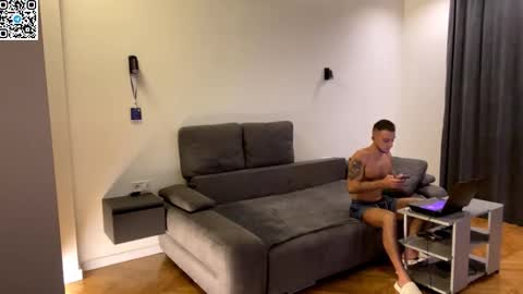 Snapshot of speed_god chatting on October 2025 08:49:02 PM Alex online show from October 2025 08:49:02 PM