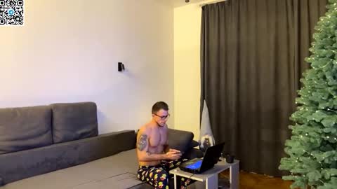 Snapshot of speed_god chatting on December 2025 09:08:02 PM Alex online show from December 2025 09:08:02 PM