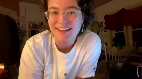 Snapshot of spiceberrybb chatting on October 2025 12:11:02 AM spiceberrybb online show from October 2025 12:11:02 AM