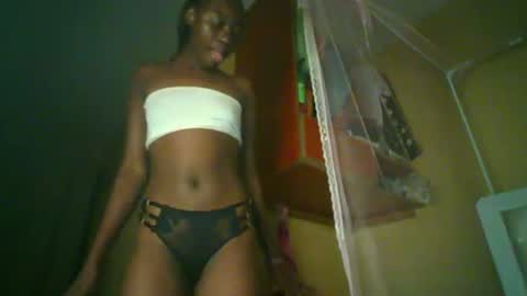 spicedebony13 online show from June 2026 10:43:01 PM