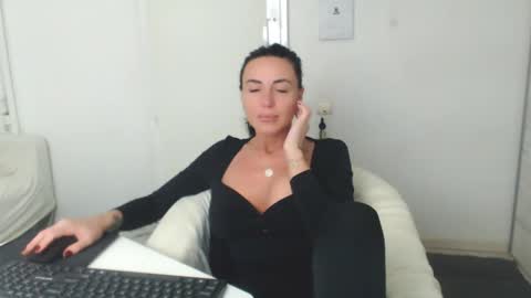 Carla online show from January 2025 05:56:01 PM