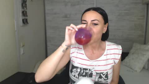 Snapshot of spicemint chatting on May 2026 03:55:02 PM Carla online show from May 2026 03:55:02 PM