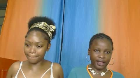 spicy_aura online show from April 2026 11:31:01 PM