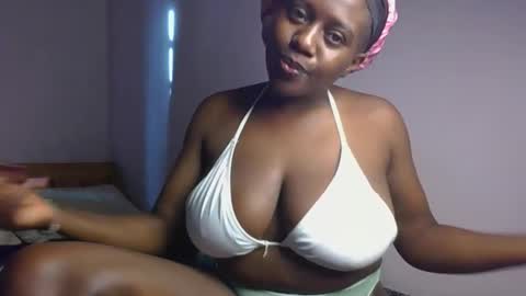 Snapshot of spicy_cherrie chatting on April 2026 02:22:01 PM cherrie online show from April 2026 02:22:01 PM