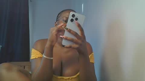Snapshot of spicy_cherrie chatting on May 2026 02:24:02 PM cherrie online show from May 2026 02:24:02 PM