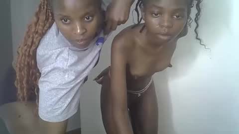 Snapshot of spicybobolishia_ chatting on April 2026 05:17:01 PM Bobo online show from April 2026 05:17:01 PM