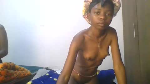 Snapshot of spicybobolishia_ chatting on May 2026 02:52:01 AM Bobo online show from May 2026 02:52:01 AM