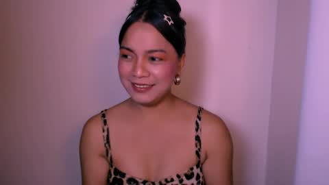 spicyhotchicks online show from April 2026 01:30:02 AM