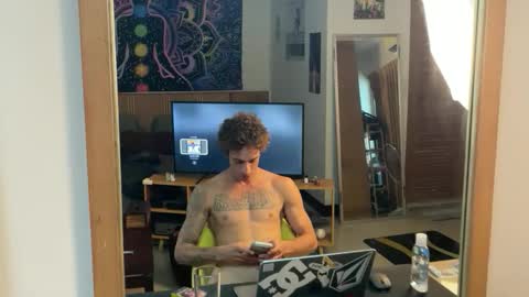 Snapshot of spicyraphael chatting on May 2026 01:14:02 AM spicyraphael online show from May 2026 01:14:02 AM