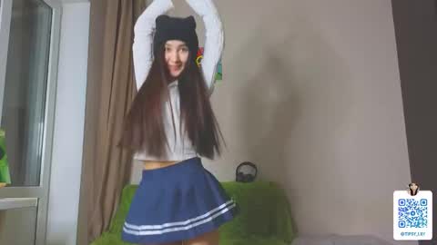 Tipsy online show from February 2026 06:33:02 PM