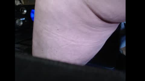 bri and mags fun room online show from April 2026 05:53:02 PM