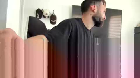 spifff_21 online show from May 2026 05:40:01 PM